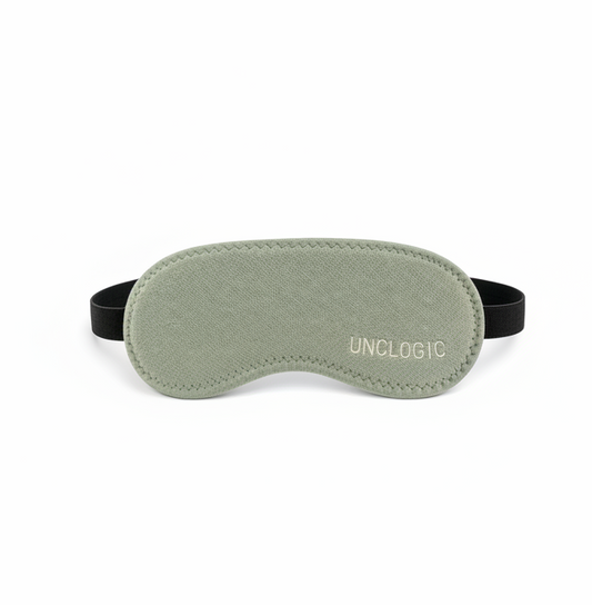 UNCLOGIC Seaweed Eye Mask centered on white background — Eye Comfort Care flagship dry eye therapy product